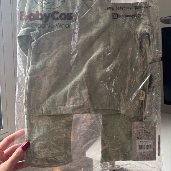 Organic Cotton Baby Outfit Set - Picture 11 of 11